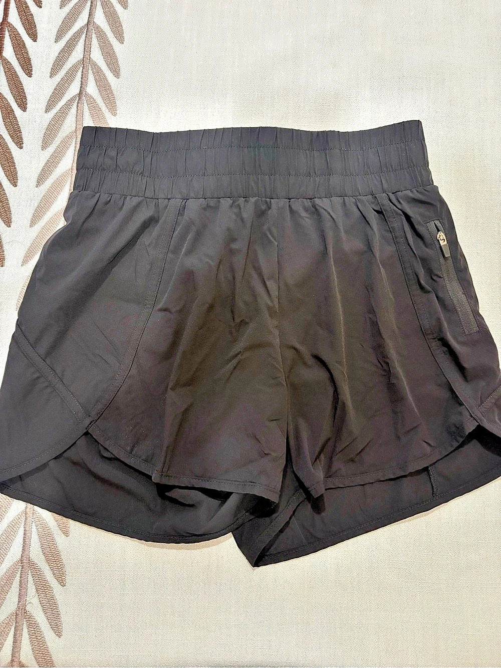 Holstrength women’s running shorts